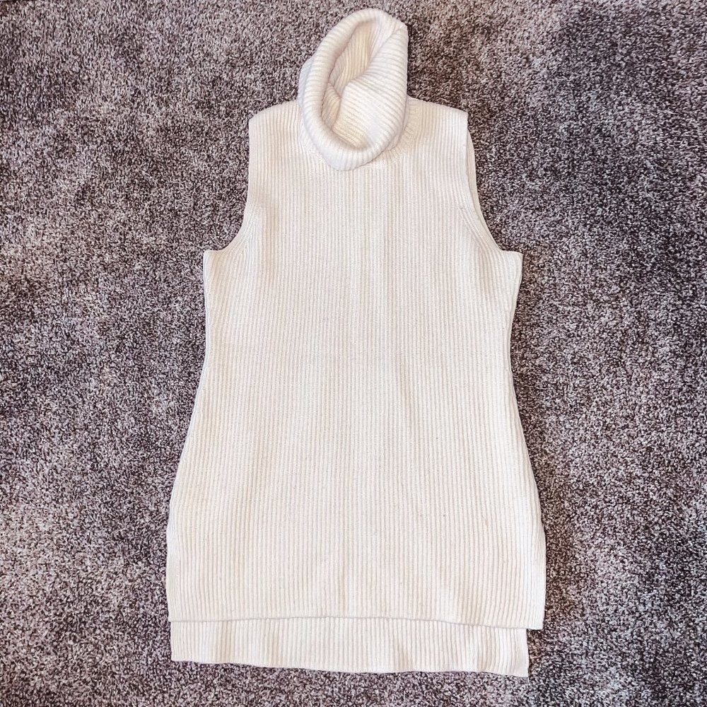 GAP Cream Chunky Knit Turtleneck Tunic Sleeveless Sweater